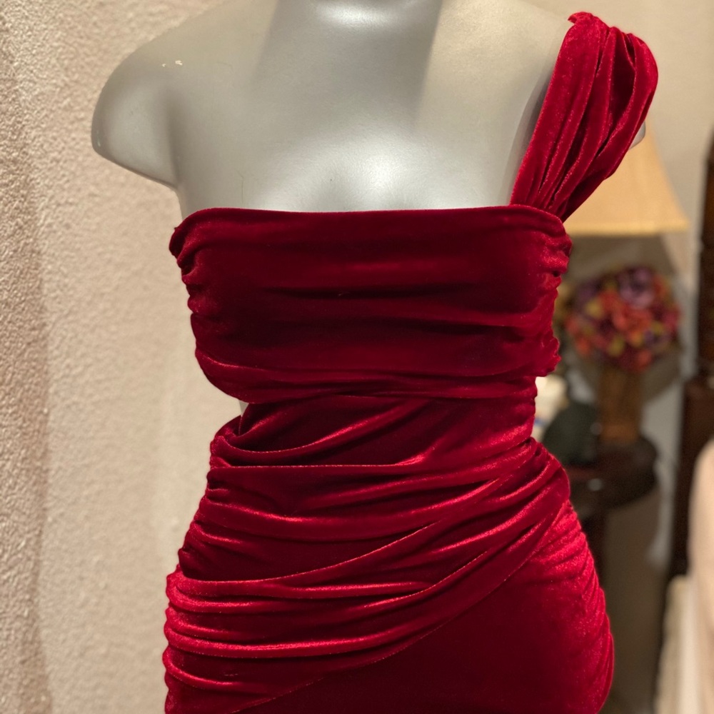 Velvet one shoulder ruches body con mini dress